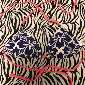 Bikini top 🌸 Size Small - NWOT
